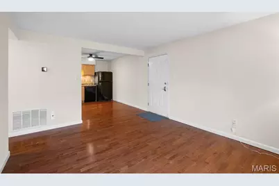 7409 Triwoods Drive #G, Shrewsbury, MO 63119 - Photo 7