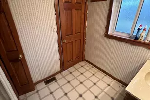 594 Blanche Dr, Saint Charles, MO 63303 - Photo 27