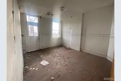 4708 McMillan Avenue, Saint Louis, MO 63108 - Photo 3