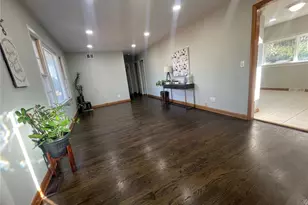 13 E Meadow Ln, Ellisville, MO 63021 - Photo 11