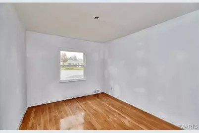 8637 Mayflower Court, Saint Louis, MO 63132 - Photo 27