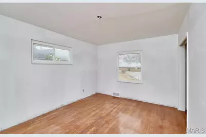 8637 Mayflower Court, Saint Louis, MO 63132 - Photo 29