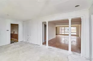 8637 Mayflower Ct, Saint Louis, MO 63132 - Photo 13