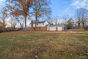 849 Bluespring Ln, Frontenac, MO 63131 - Photo 55