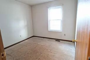105 Hickory Dr, Troy, MO 63379 - Photo 13