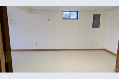 105 Hickory Drive, Troy, MO 63379 - Photo 19