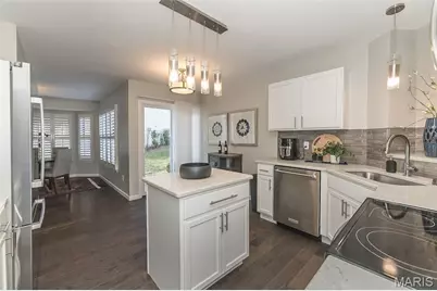 12924 Midfield Terrace, Unincorporated, MO 63146 - Photo 17