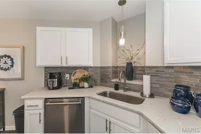 12924 Midfield Terrace, Unincorporated, MO 63146 - Photo 15