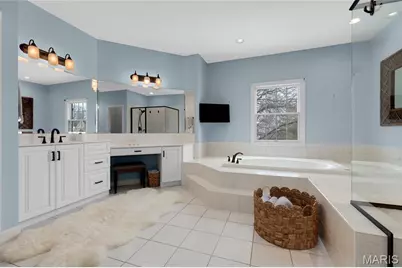 1479 Country Lake Estates Drive, Chesterfield, MO 63005 - Photo 23