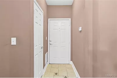 35 Kassebaum Lane #204, Saint Louis, MO 63129 - Photo 3
