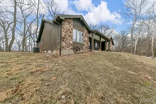 1327 Chatillon Estates Dr, Hazelwood, MO 63042 - Photo 5