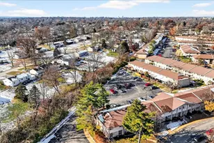 10032 Sakura Dr, Saint Louis, MO 63128 - Photo 27