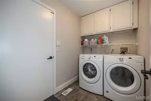 563 Beacon Point Ln, Wildwood, MO 63040 - Photo 27