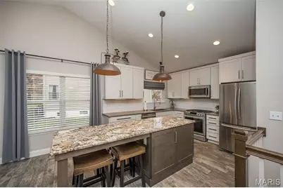 563 Beacon Point Lane, Wildwood, MO 63040 - Photo 19