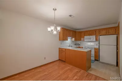 108 King Drive #2D, Saint Charles, MO 63303 - Photo 5