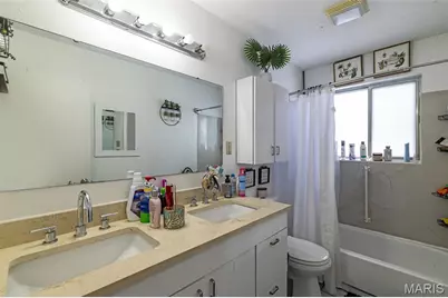 2393 Wesford Drive, Maryland Heights, MO 63043 - Photo 35
