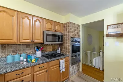 2393 Wesford Drive, Maryland Heights, MO 63043 - Photo 17
