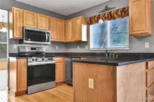 16939 Hickory Forest Ln, Wildwood, MO 63011 - Photo 3