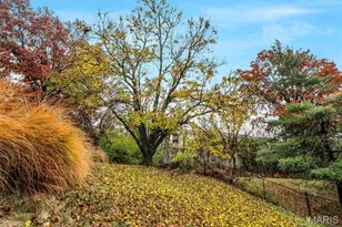 2711 Windford Ct, Oakville, MO 63129 - Photo 25