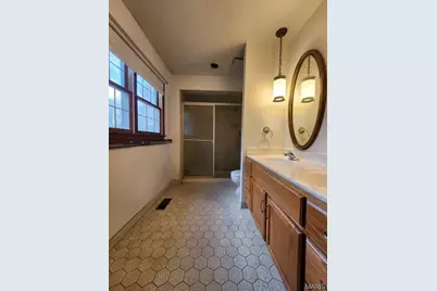 274 Falling Leaves Court, Creve Coeur, MO 63141 - Photo 35