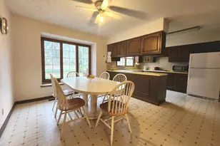 274 Falling Leaves Ct, Creve Coeur, MO 63141 - Photo 25