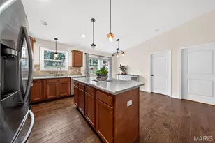 599 Crestfall Dr, Washington, MO 63090 - Photo 3