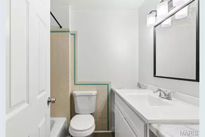 11795 Old Halls Ferry Road, Florissant, MO 63033 - Photo 17