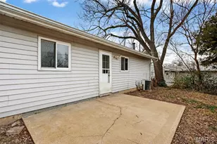 9225 Corregidor Ave, Saint Louis, MO 63134 - Photo 21