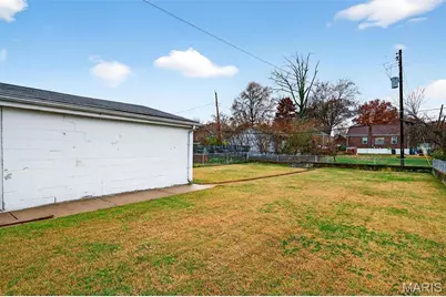 707 Pardella Avenue, Saint Louis, MO 63125 - Photo 33