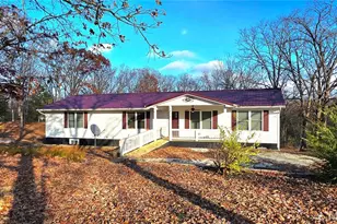 1232 W Springfield Rd, Saint Clair, MO 63077 - Photo 1
