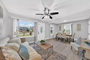 9623 Theodosia Ave, Saint Louis, MO 63114 - Photo 7