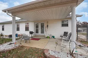1019 Huntington Dr, Troy, MO 63379 - Photo 25