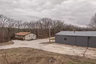 18504 Wagon Wheel Trail, Warrenton, MO 63383 - Photo 37