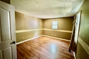 5250 Wren Ln, Osage Beach, MO 65065 - Photo 5