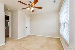 211 Springbeach Dr, O'Fallon, MO 63368 - Photo 9