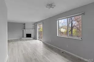 12322 Spanish Pond Rd, Saint Louis, MO 63138 - Photo 17