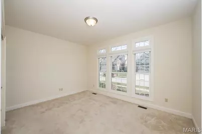 719 Clayton Corners Drive, Ballwin, MO 63011 - Photo 7