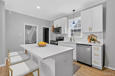 8811 North Avenue, Saint Louis, MO 63114 - Photo 9