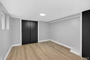 8811 North Ave, Saint Louis, MO 63114 - Photo 33