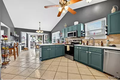 2737 Red Cedar Parc Drive, O'Fallon, MO 63368 - Photo 9