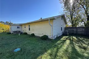 188 Swank St, Charleston, MO 63834 - Photo 3