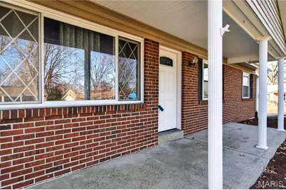 28 Saint Lawrence Drive, Saint Peters, MO 63376 - Photo 3