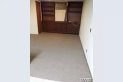 10207 Tanner Drive, Dellwood, MO 63136 - Photo 13