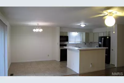 13 Steven Brent Court, Saint Peters, MO 63376 - Photo 3