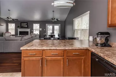 8039 Pinetop Drive, Unincorporated, MO 63129 - Photo 11