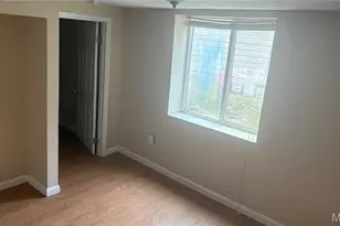 2032 Stillwater Dr, Saint Louis, MO 63114 - Photo 9