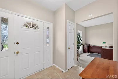 1011 Treeshade Drive, Saint Peters, MO 63376 - Photo 9