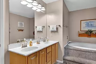 1011 Treeshade Dr, Saint Peters, MO 63376 - Photo 35