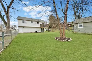 7633 Genesta St, Affton, MO 63123 - Photo 25