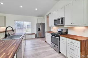 14844 Ralls Dr, Troy, MO 63379 - Photo 11